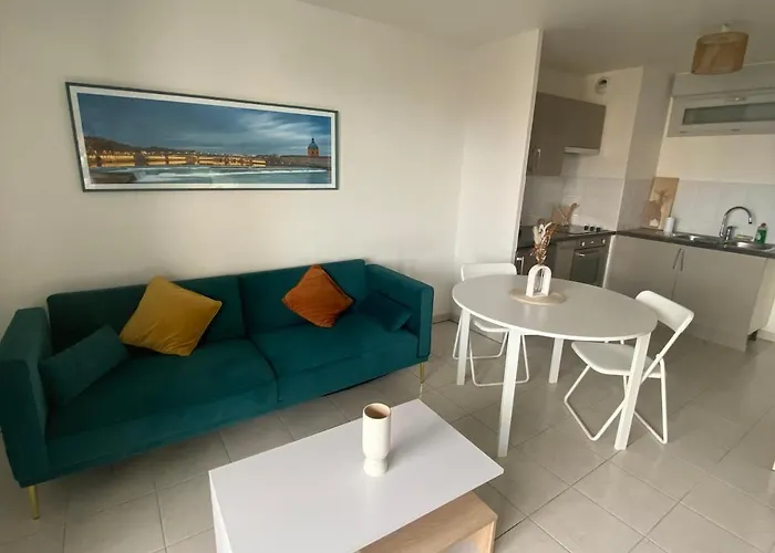 Апартаменты 1 Bedroom For 2 People Тулуза