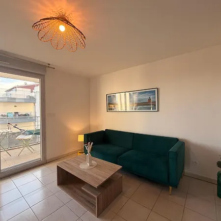 1 Bedroom For 2 People * Toulouse