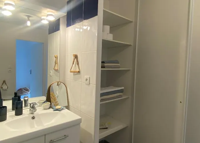 1 Bedroom For 2 People アパート トゥールーズ