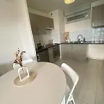 1 Bedroom For 2 People * Toulouse